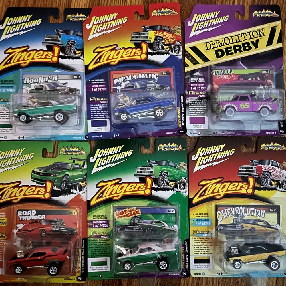 Johnny Lightning cars Street Freaks